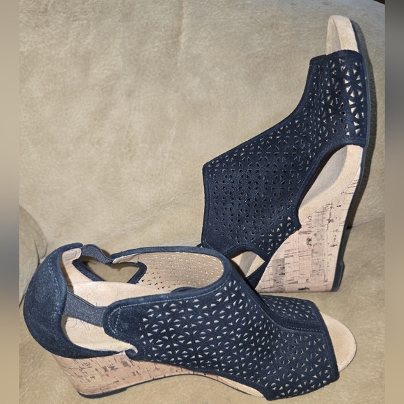 Life Stride Women's Black Hinx 2 Wedges  Heels Size 10M - Picture 8 of 8